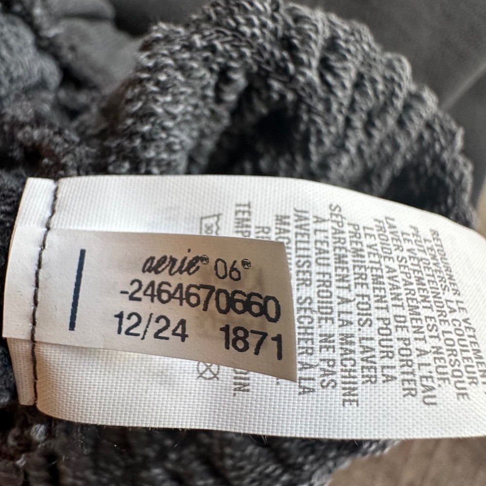 Aerie Skirt NWT Women's‎ Medium Gray Smocked Waist Mini Skirt Casual Athleisure - Picture 9 of 10
